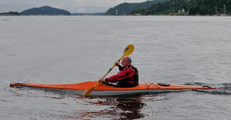 Padling tester Cat 5 fitnesskajakk
